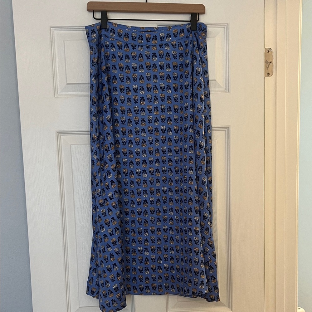 Ann Taylor Blue Patterned Women's Skirt